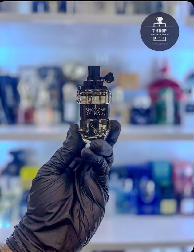 عطر ادکلن ویکتور اند رولف اسپایس بمب | Viktor Rolf Spice Bomb دلگادو