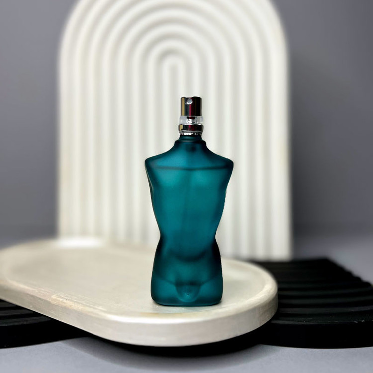 عطر ادکلن ژان پل گوتیه له میل کلاسیک | Jean Paul Gaultier Le Male سوپر اسمارت کد 010
