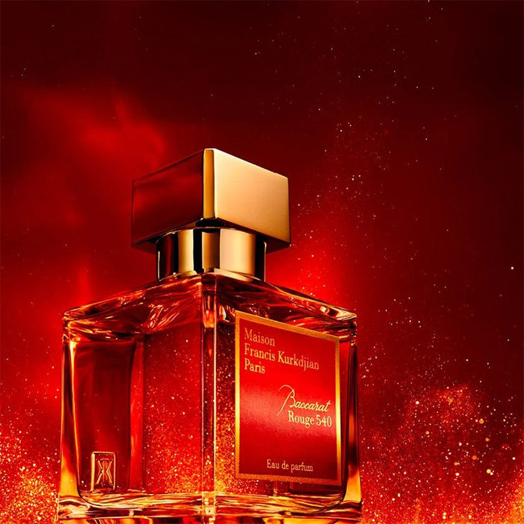 عطر ادکلن باکارات رژ قرمز | Bacarat Rouge 540 اصلی . کیفیت با گارانتی . انحصاری سون شاپ پرفیوم